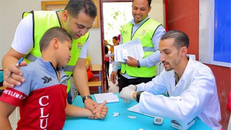 توقيع الكشف الطبي على ٧٢٠ طالب فى الوادى الجديد