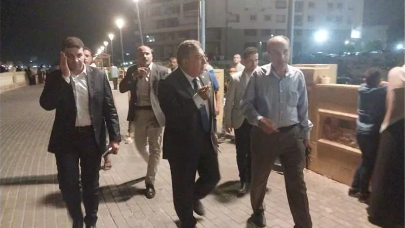 مرزوق في جولة مسائية تفقد خلالها الممشي السياحي الجديد بالمنصوره