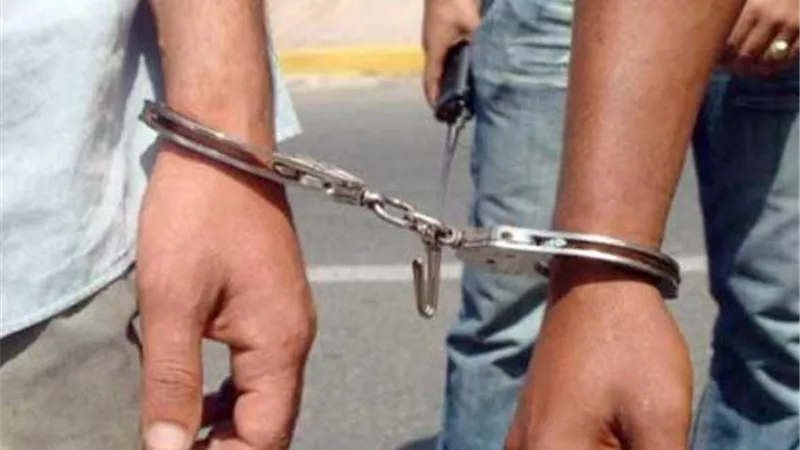 ضبط شخصين لقيامهما بالنصب على المواطنين بزعم تسفيرهم للعمل بالخارج