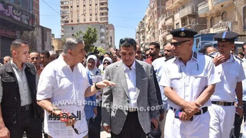 محافظ الإسكندرية يقود حملة مُكبرة لإزالة مباني مخالفة بالمنتزة