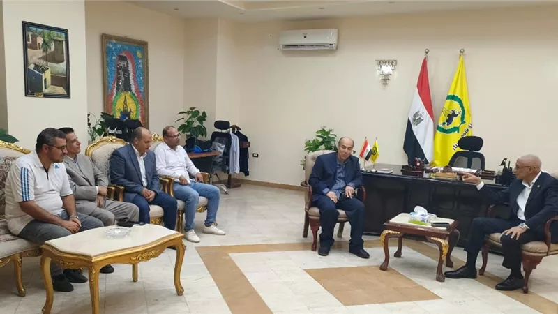 محافظ شمال سيناء يستقبل وفدا من إذاعة شمال شيناء