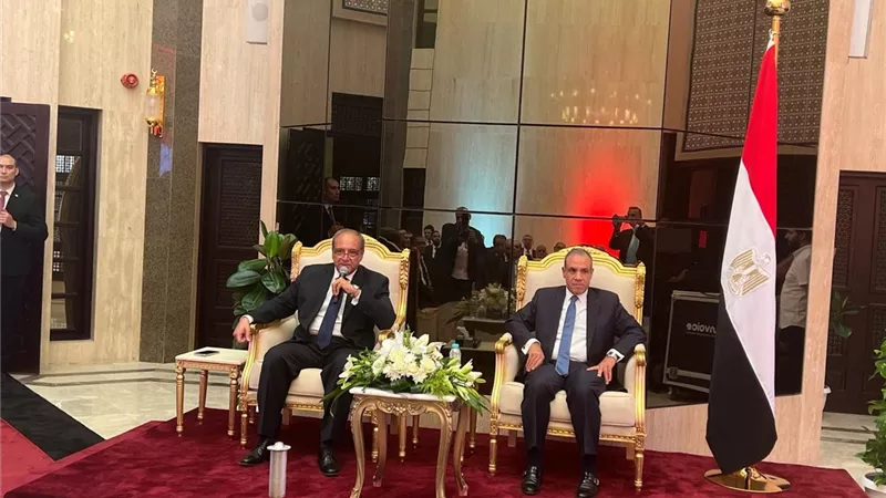وزير الخارجية يعقد لقاءاً مع رموز الجالية والمستثمرين المصريين بالسعودية