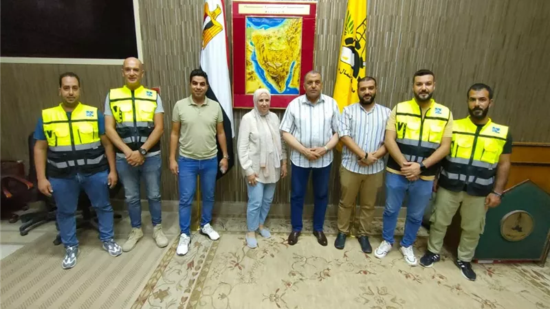 توزيع مبالغ مالية علي المتدربات بمشروع السجاد بالعريش شمال سيناء