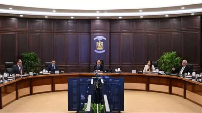رئيس الوزراء يناقش مواد اتفاقية تشجيع الاستثمار المصري السعودي