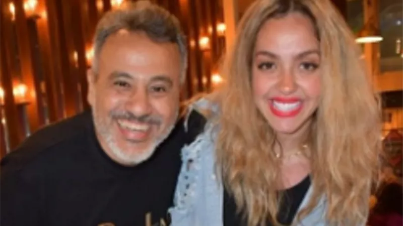 الموت يفجع الفنان إيهاب فهمي