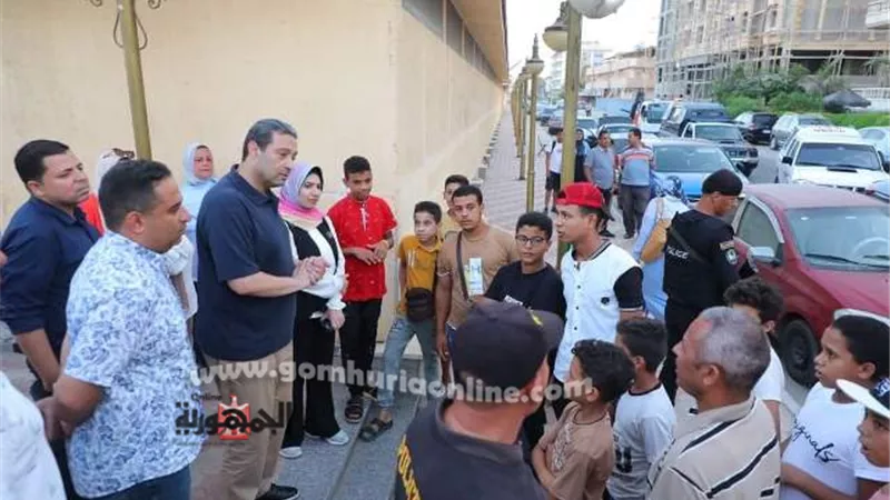 محافظ دمياط يتفقد شارع النيل والسوق الحضاري برأس البر