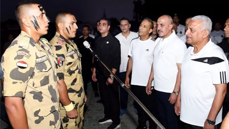وزير الدفاع يتفقد مراحل التدريب والتأهيل البدنى بالأكاديمية العسكرية