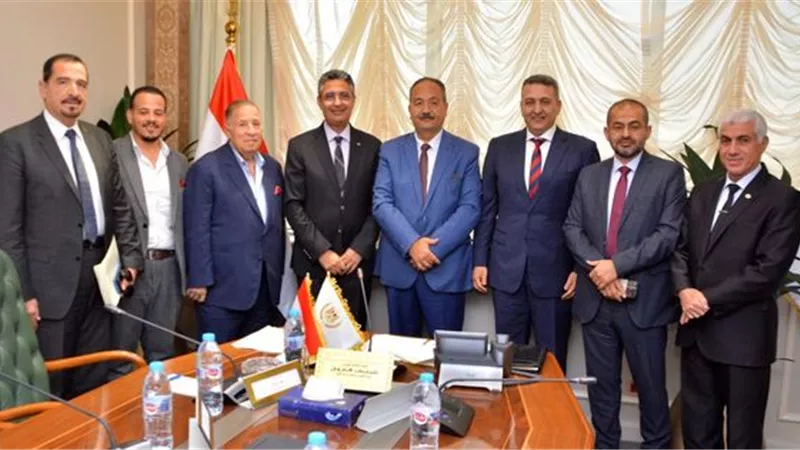 التموين: قرارات فعالة لتعزيز الشراكات في الصناعات الغذائية والبورصة