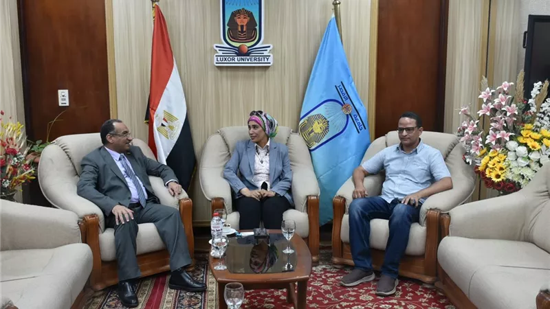 جامعة الأقصر تبدأ إستعداداتها للعام الدراسى الجديد