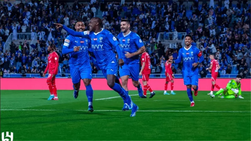 الهلال يحدد شرطين للموافقة على رحيل نجمه إلى روما
