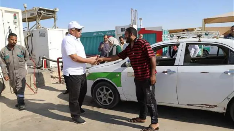 محافظ الوادى الجديد: افتتاح محطة وقود سيارات تعمل بالغاز الطبيعى