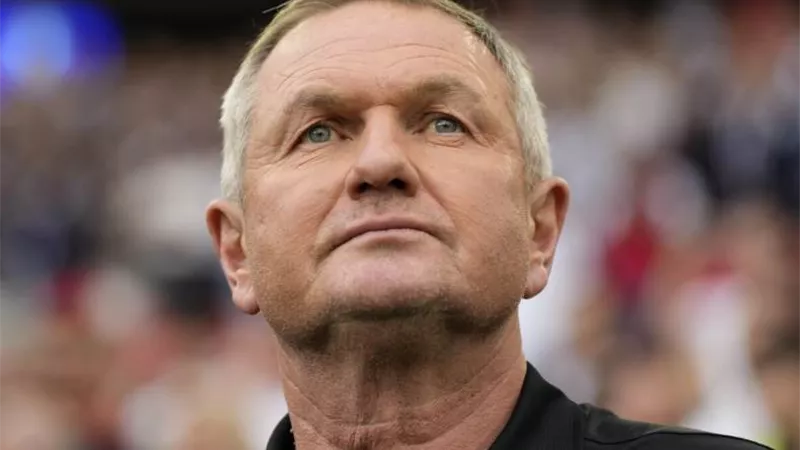 مدرب سلوفينيا: تلقيت عروضا لتدريب الأهلي والزمالك وبيراميدز