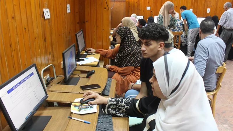 اقبال كبير على مكتب التنسيق بجامعه المنصورة للمرحلة الثانية