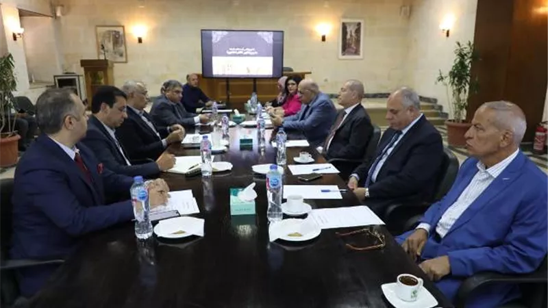 محافظةالقاهرةوجهازالتنسيق الحضارى يبحثان استكمال تطويروسط المدينة