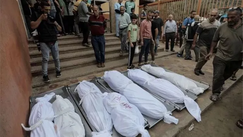 القاهرة الإخبارية: 52 شهيدًا نتيجة العدوان الإسرائيلي على غزة منذ الصباح