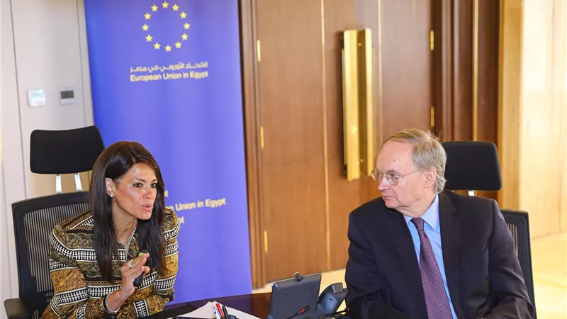 المشاط: نمضي قدما لتنفيذ برامج لدعم جهود التنمية منخفضة الانبعاث
