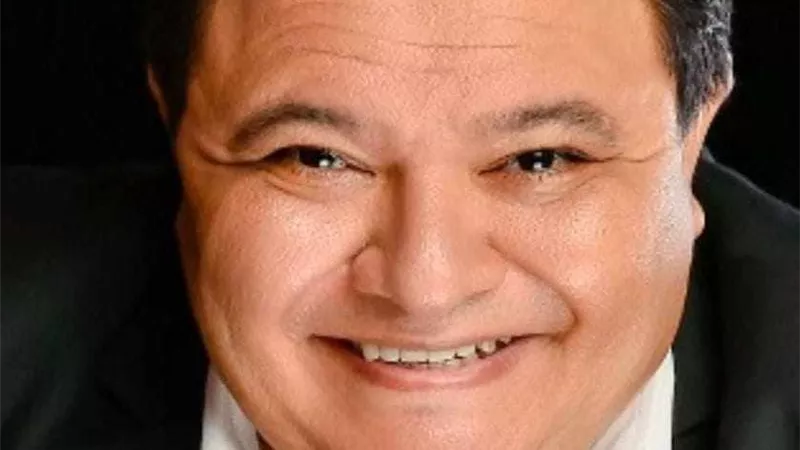 خالد جلال: تطبيق الحجز الإلكتروني في فرق البيت الفني للمسرح