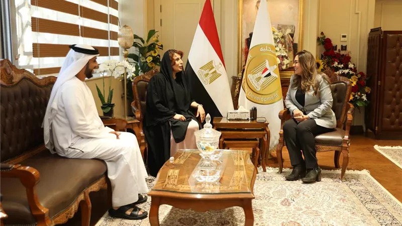 وزيرة التنمية المحلية تبحث مع سفيرة الإمارات التعاون المشترك