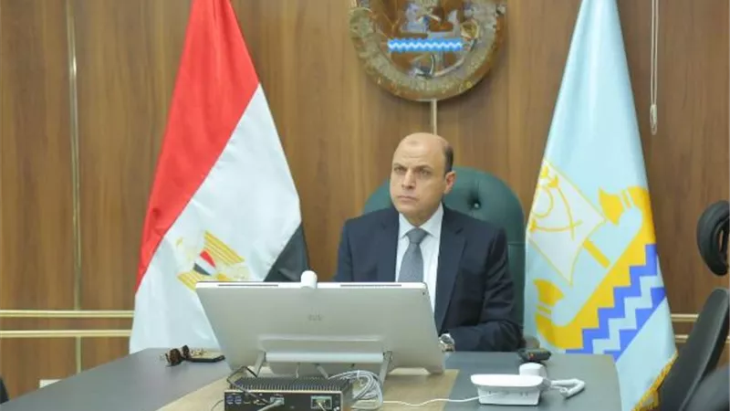محافظ كفرالشيخ: تحرير 8 محاضر مخالفات تموينية بالحامول
