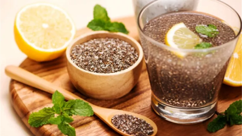 كيف تساعدك بذور الشيا على خسارة وزنك؟.. وكيف تستخدمها؟