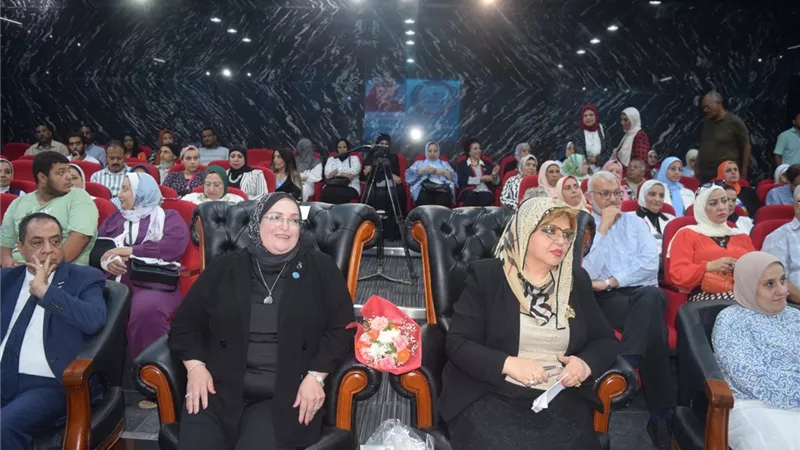 معهد علوم البحار ينظم ندوة تسونامي الإسكندرية بين الحقيقة والخيال
