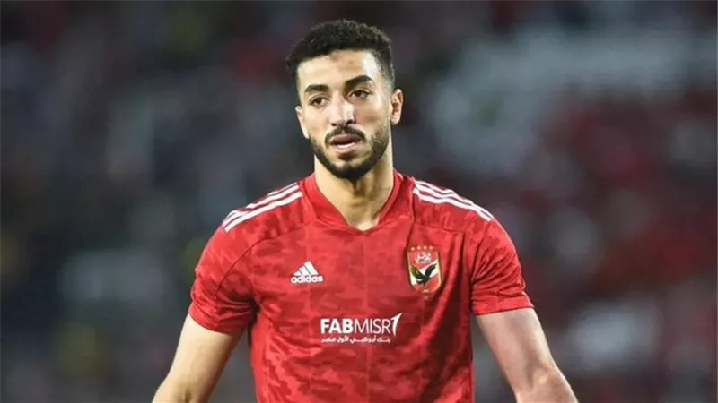 سر تأخر إعلان نيس الفرنسي عن صفقة محمد عبد المنعم