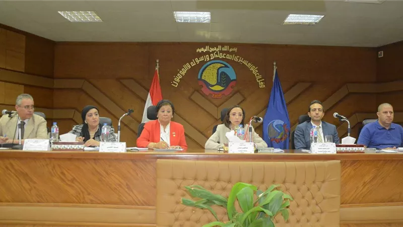 القضية السكانيةعلى طاولة المجلس الاقليمى بالبحيرة
