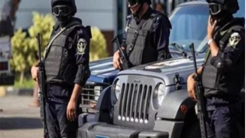 خدمات أمنية بقرية الأخصاص فى الصف بعد مقتل شاب وإصابة آخرين