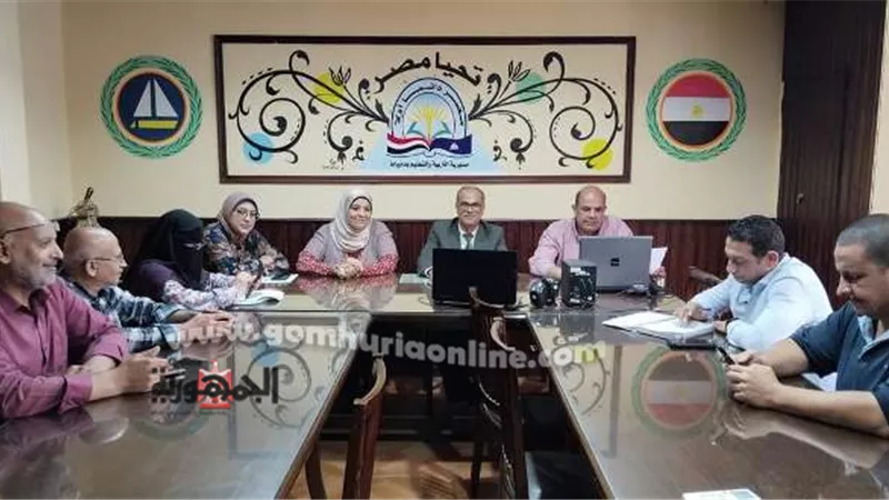 مدير تعليم دمياط يُتابع إمتحانات الدور الثانى للثانوية العامة