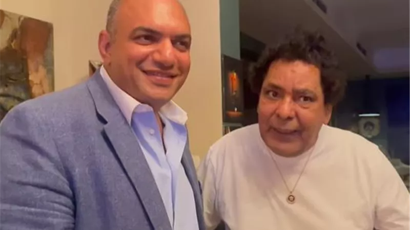 بالفيديو.. طيب محمد منير يكشف تطورات حالته الصحية