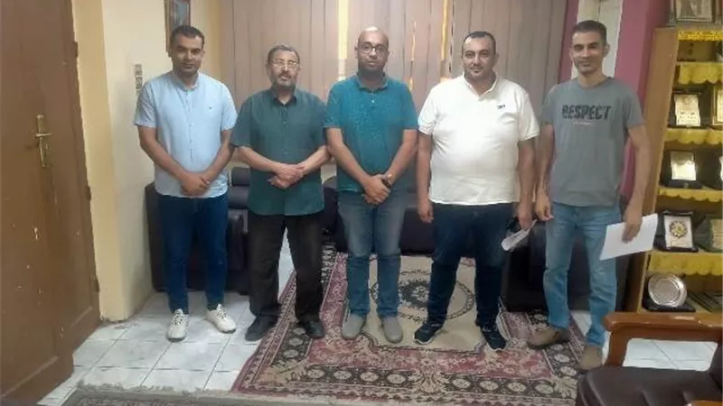 مناقشة سُبُل التعاون المشترك بين التأمين الصحي ومديرية الصحة بقنا