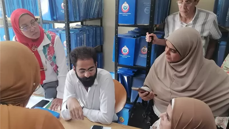 لجنة تحسين الأداء تختتم زياراتها بوحدات الصحة في إيتاي البارود