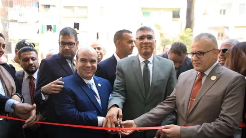 محافظ الجيزة يفتتح أول فرع مكتب توثيق شهر عقاري ببولاق الدكرور