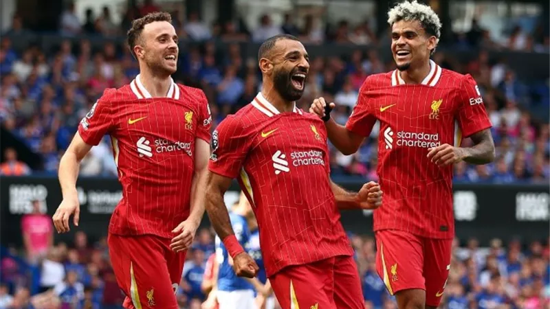 ليفربول يتقدم على برينتفورد بهدف في الشوط الأول.. فيديو