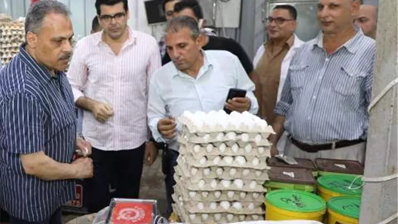 ليلاً.. محافظ الشرقية يقود حملة مكبرة لمتابعة أسعار السلع