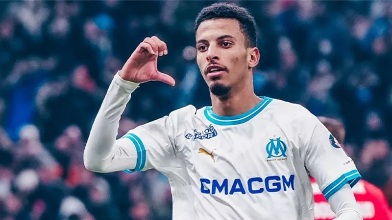 من بينهم أوناحى.. مارسيليا الفرنسى يستغنى عن 3 لاعبين