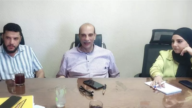 رئيس غرفة تجاره كفرالشيخ يبحث استعدادات معارض اهلا مدارس