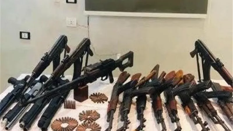 الداخلية: ضبط 137 قطعة سلاح ناري وتنفيذ 72 ألف حكم خلال يوم