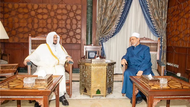 تفاصيل لقاء شيخ الازهر مع وزير الشئون الاسلامية االسعودي