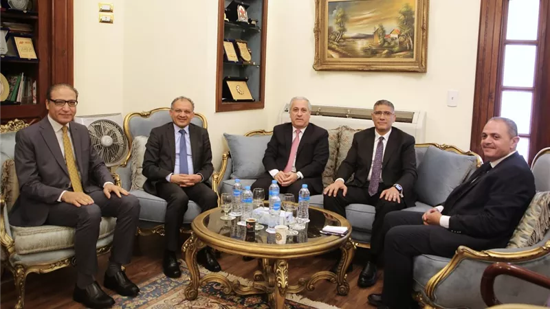 رئيس الهيئة الوطنية للصحافة ومحافظ الجيزة يناقشان سبل التعاون المشترك