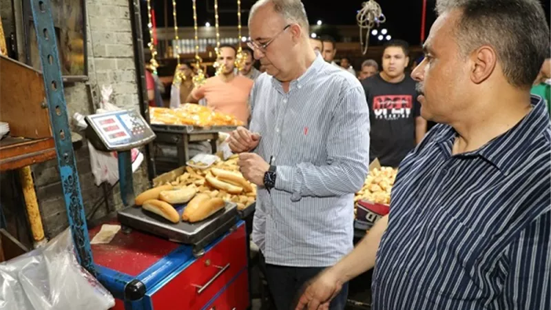 غلق مخبز ومطعم لافتقارهما للاشتراطات الصحية بالشرقية