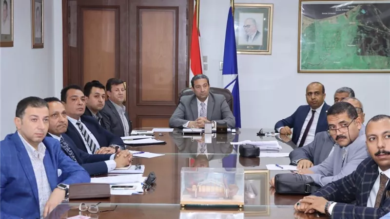 محافظ دمياط يتابع مشروع إنشاء مجمع للتخلص الآمن للمخلفات الصلبة