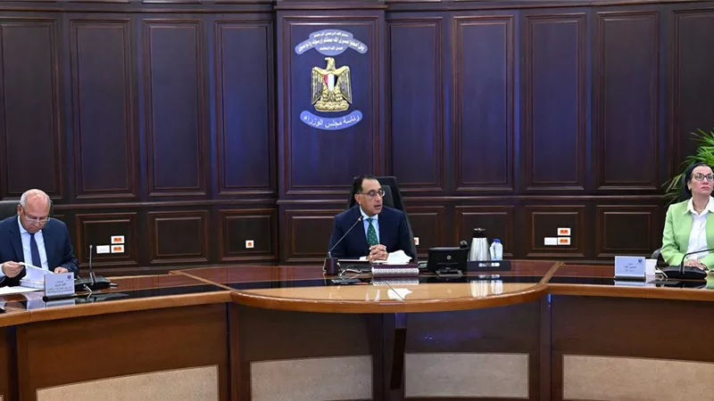 رئيس الوزراء يترأس اجتماع المجلس الأعلى للطاقة