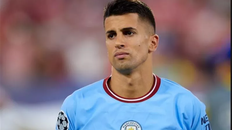 نجم مانشستر سيتى على أعتاب الانضمام للهلال السعودى