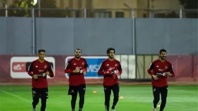 عروض بالجملة لحراس الأهلي.. شاهد سيف زاهر يوضح جديد صفقة بن رمضان