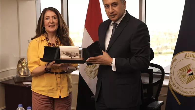 وزير السياحة يثمن قوة العلاقات التاريخية التي تربط بين مصر والولايات المتحدة