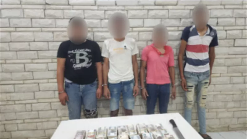 عصابة الأربعة أستدرجت تاجرى سيارات وسرقوهما في الإسكندرية
