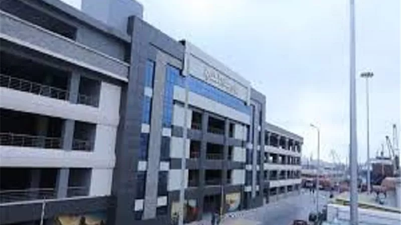 تخفيض رسوم تخزين السيارات الترانزيت بميناء الاسكندرية