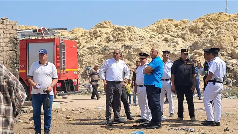 إزالة 12 منزلا عشوائيا بزرزارة ونقل المواطنين للغردقة