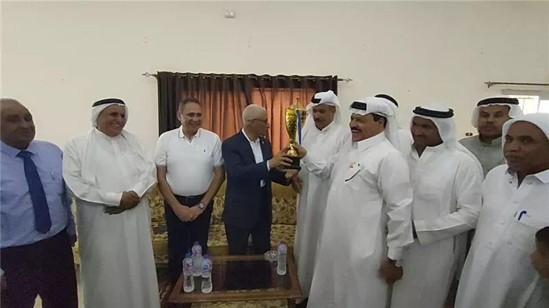 محافظ شمال سيناء يطلق إشارة بدء سباق الهجن بالعريش